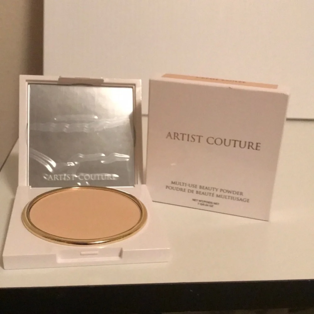 New Artist Couture Multi-Use Beauty Powder crème brûlée